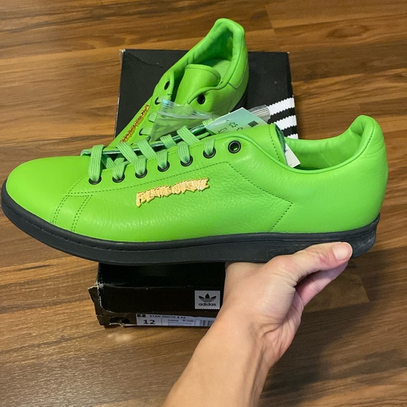 adidas Stan Smith x FA green sneakers
